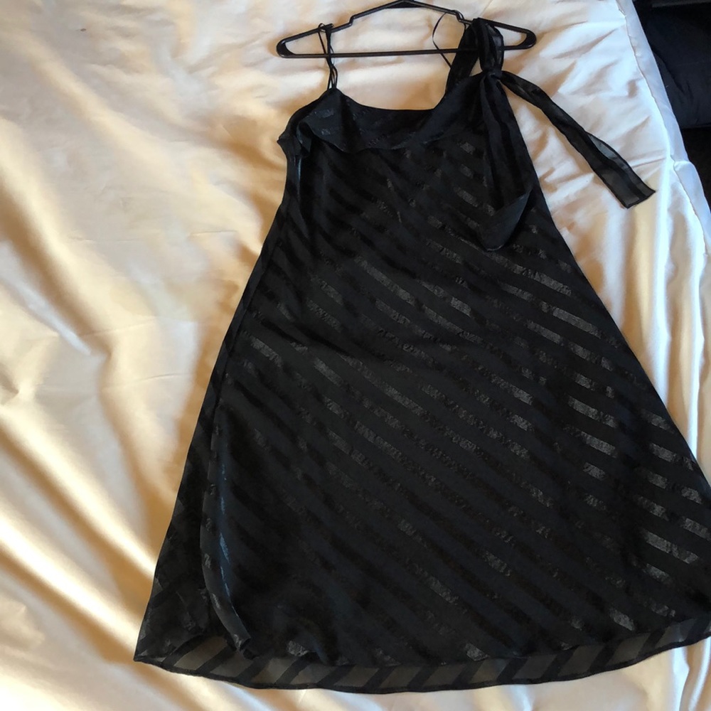 Black short dress